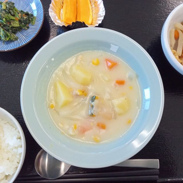 こんにちは😊

今日は、いいお天気になりました✨

昨日から、山王祭が始まりました🤗

お祭り日和になりましたね！！

感染症に負けず、明るい日本に戻ります様に✨

きっと、山王祭で街中では、たくさんの人であふれているでしょうね🌟

山王祭に行かれる方は、気をつけて楽しんで来てくださいね〜♥️♥️

暑くなりましたので、水分はこまめに摂りましょう😭😭

#富山市内のデイサービス
#デイサービスいずみ
#毎日手作りランチ
#機能訓練
#レッドコード
#山王さん祭り
#ついたちまんじゅう